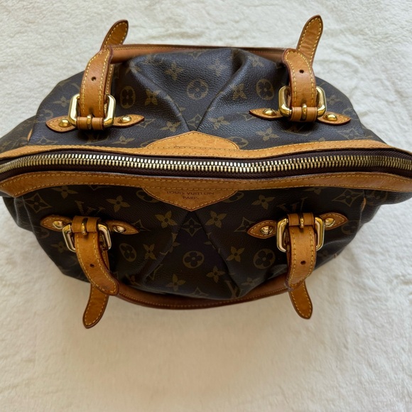100% Authentic Louis Vuitton Tivoli - Picture 3 of 16